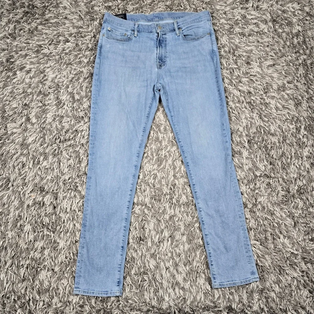 Abercrombie & Fitch Rustin Athletic Slim Jeans Mens 34x32 Light Wash Stretch